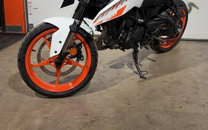 2024 KTM 250 Duke
