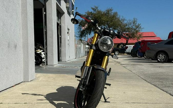 2024 Triumph Speed 400 Carnival Red / Phantom Black