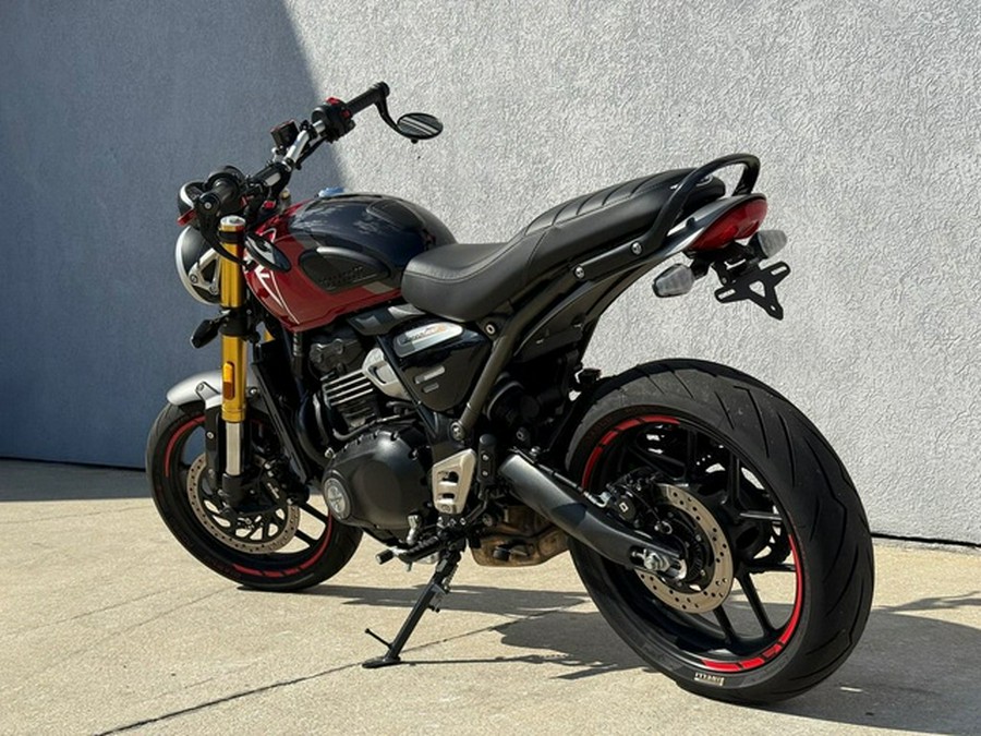 2024 Triumph Speed 400 Carnival Red / Phantom Black