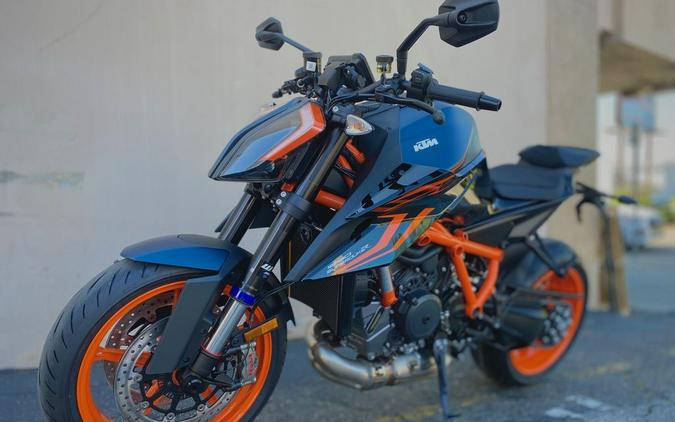 2022 KTM 1290 Super Duke R Evo Review [17 Track + Street Fast Facts]