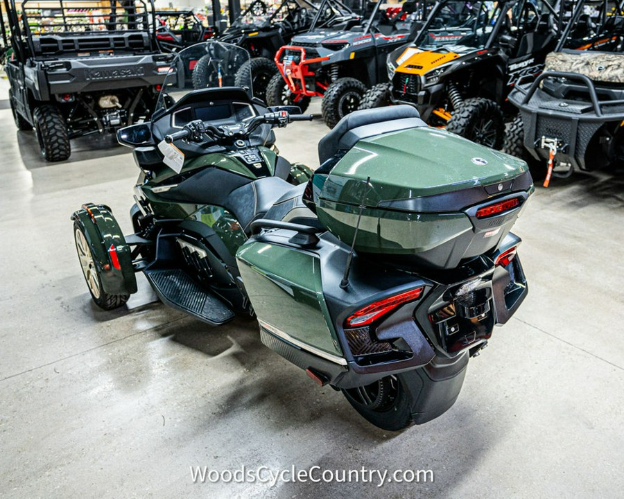 2023 Can-Am™ Spyder RT Sea-To-Sky