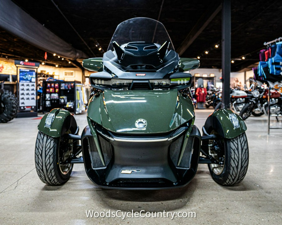 2023 Can-Am™ Spyder RT Sea-To-Sky