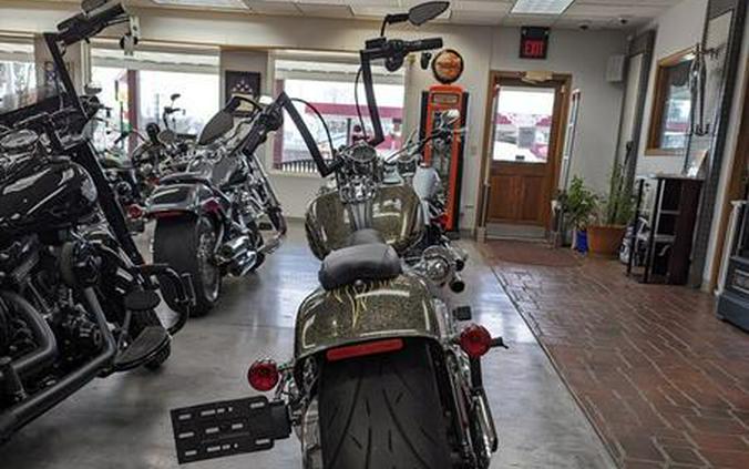 2016 Harley-Davidson® FXSB - Softail® Breakout®
