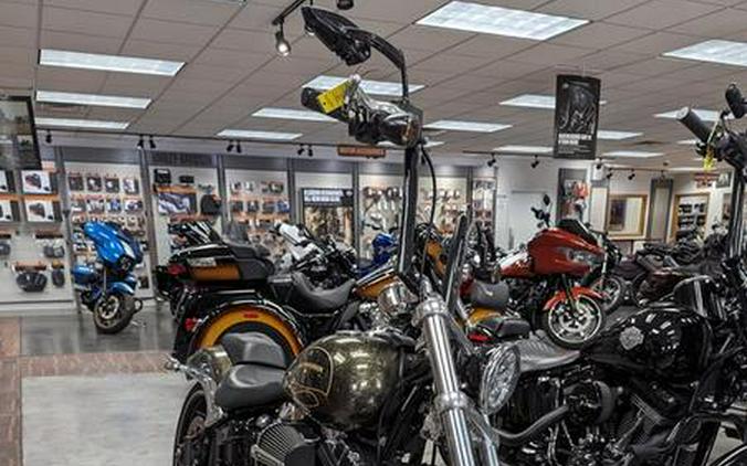 2016 Harley-Davidson® FXSB - Softail® Breakout®