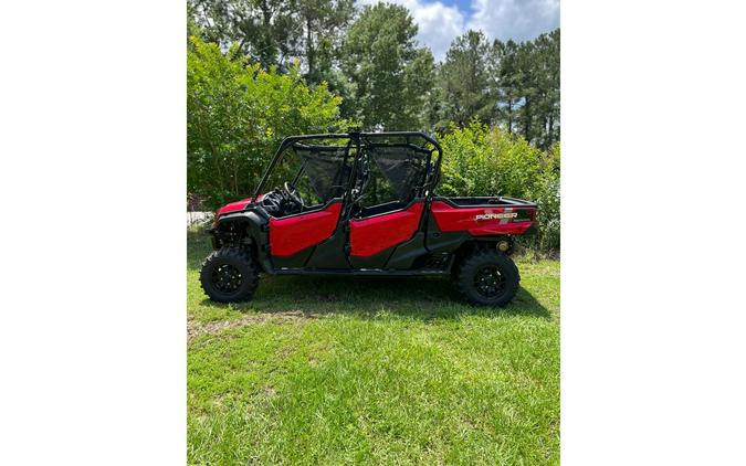 2024 Honda Pioneer 1000-6 Deluxe Crew