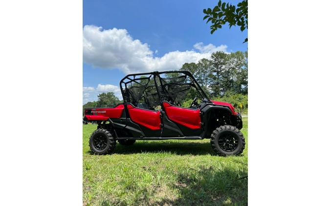 2024 Honda Pioneer 1000-6 Deluxe Crew