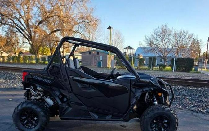 2026 Can-Am® Maverick Trail DPS 1000R