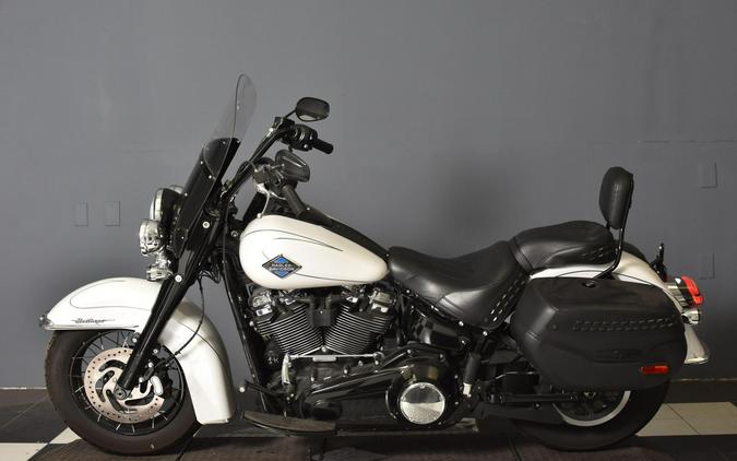 2025 Harley-Davidson Heritage Classic FLHC