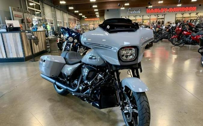 FLHX 2025 Street Glide™