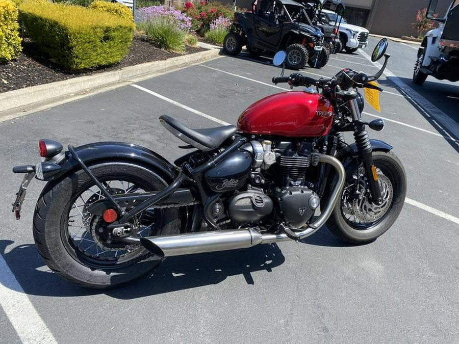 2023 Triumph Bonneville Bobber Red Hopper