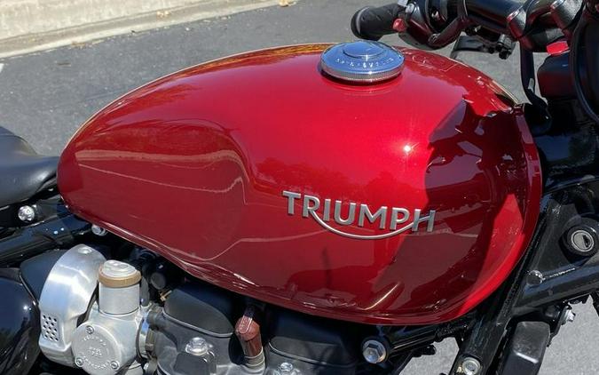 2023 Triumph Bonneville Bobber Red Hopper