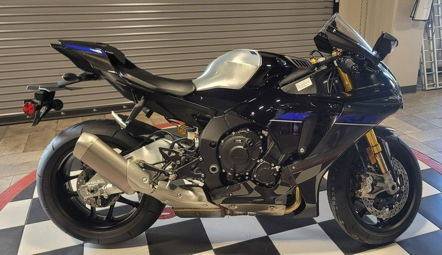 2024 Yamaha YZF-R1M