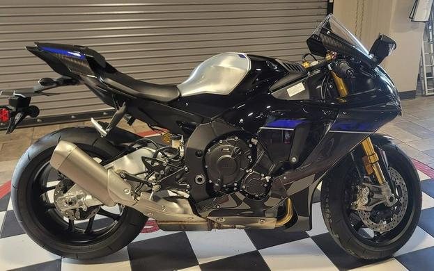 2024 Yamaha YZF-R1M