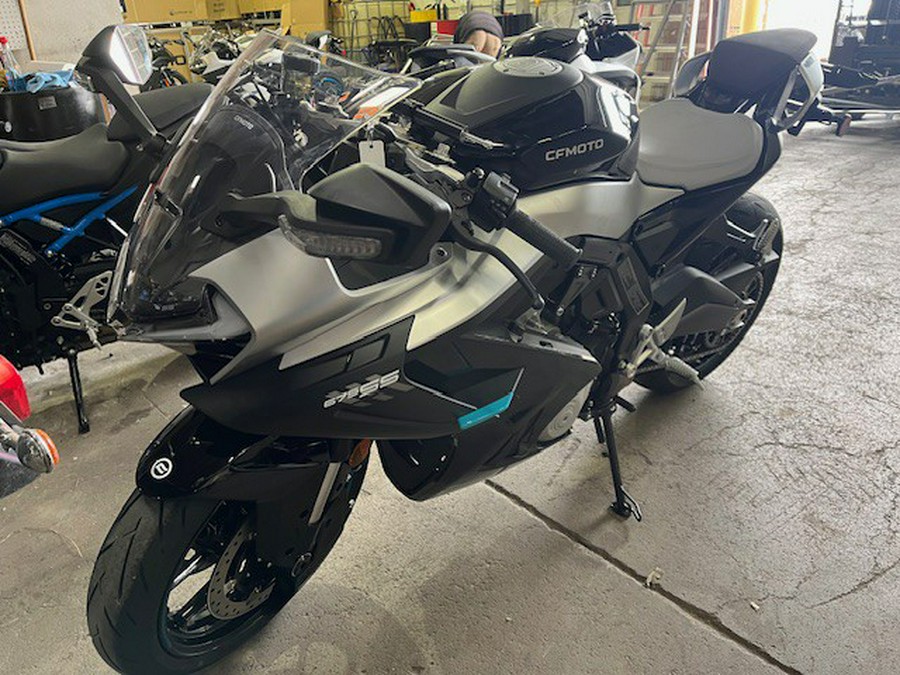 2025 CFMOTO 675 SS