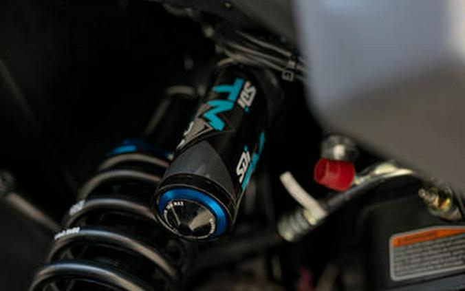 2026 Can-Am® Defender MAX Limited HD11
