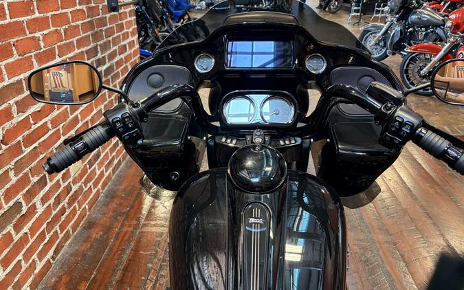 FLTRT 2024 Road Glide 3