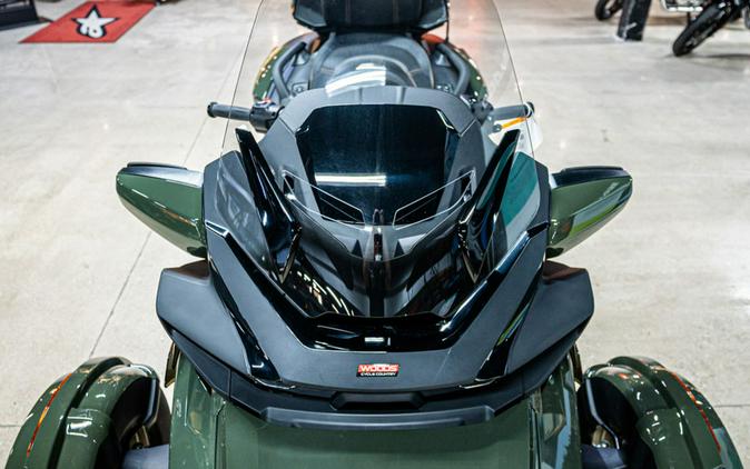 2023 Can-Am™ Spyder RT Sea-To-Sky