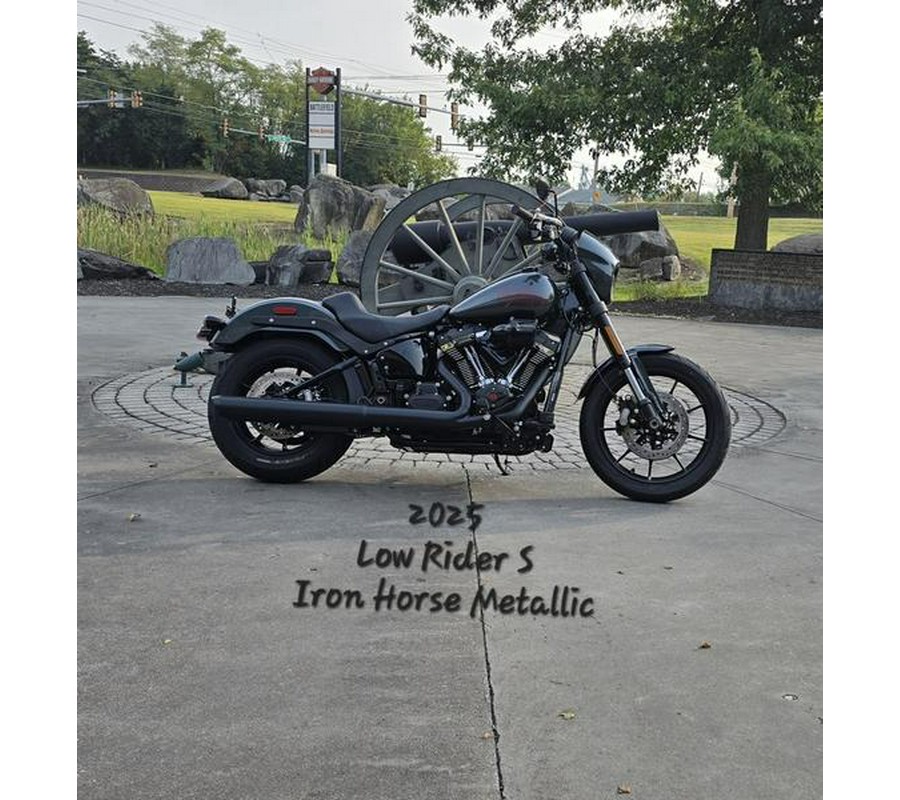 2025 Harley-Davidson® FXLRS - Low Rider® S