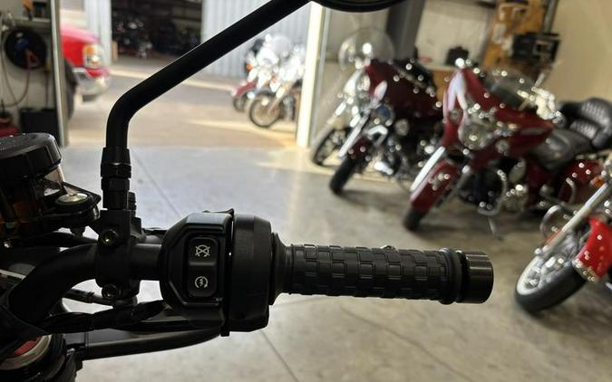 2024 Indian Motorcycle® FTR Sport Storm Gray/Red