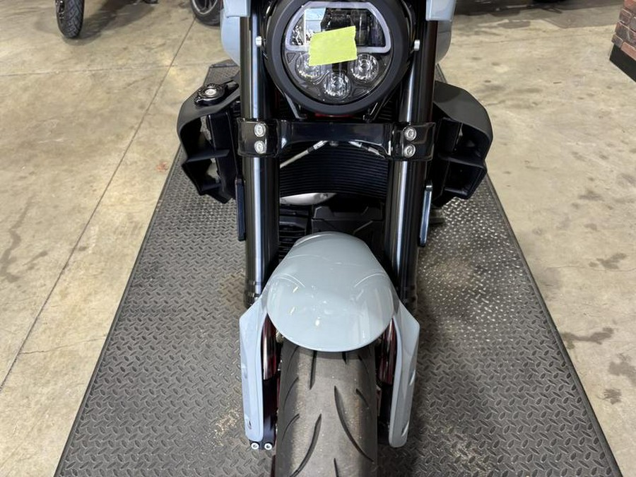 2024 Indian Motorcycle® FTR Sport Storm Gray/Red