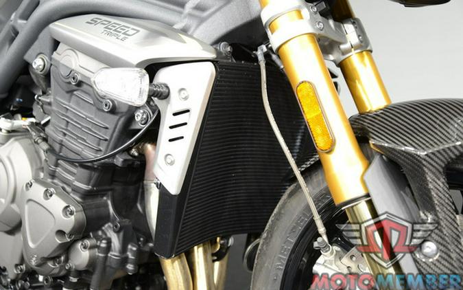 2022 Triumph Speed Triple 1200 RS Matte Silver Ice