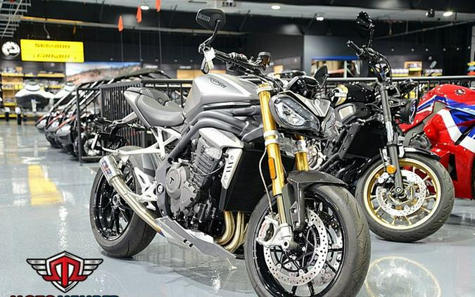 2022 Triumph Speed Triple 1200 RS Matte Silver Ice