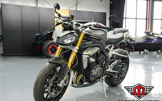 2022 Triumph Speed Triple 1200 RS Matte Silver Ice