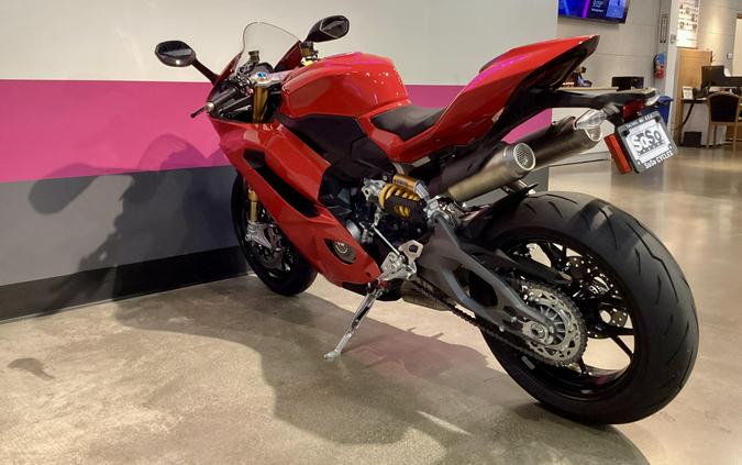 2026 Ducati Panigale V2 S