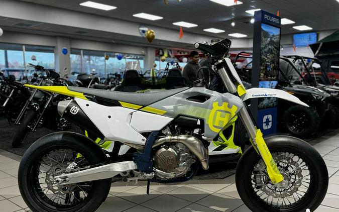 2023 Husqvarna FS 450 First Look [7 Supermoto Fast Facts]