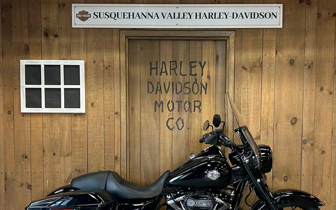 2022 Harley-Davidson Road King Special Review