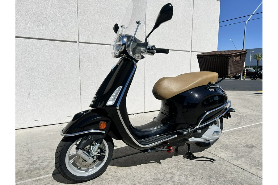 2020 Vespa Primavera 150 Sport