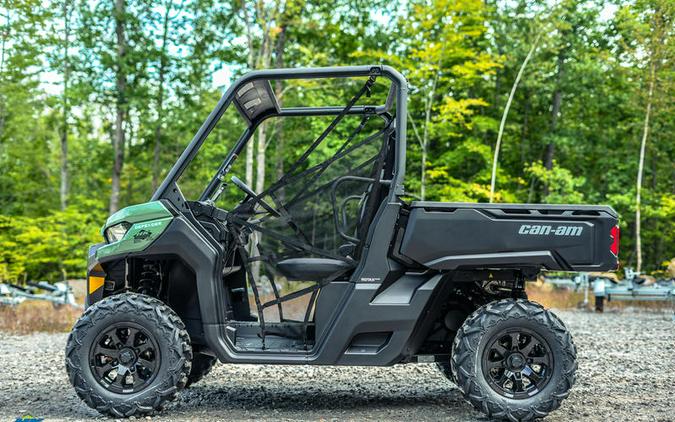 2025 Can-Am® Defender DPS HD7 Compass Green