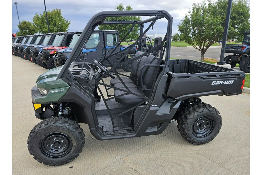 2024 Can-Am Defender HD9