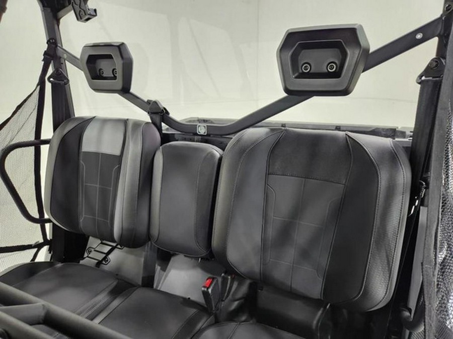 2026 Can-Am Defender MAX XT HD11 With 10.25 In.Display