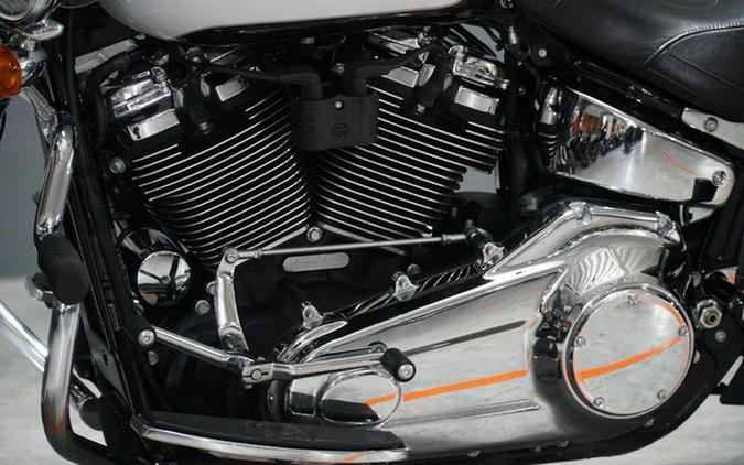 2021 Harley-Davidson FLHC - Heritage Classic