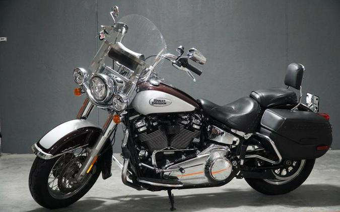 2021 Harley-Davidson® FLHC - Heritage Classic