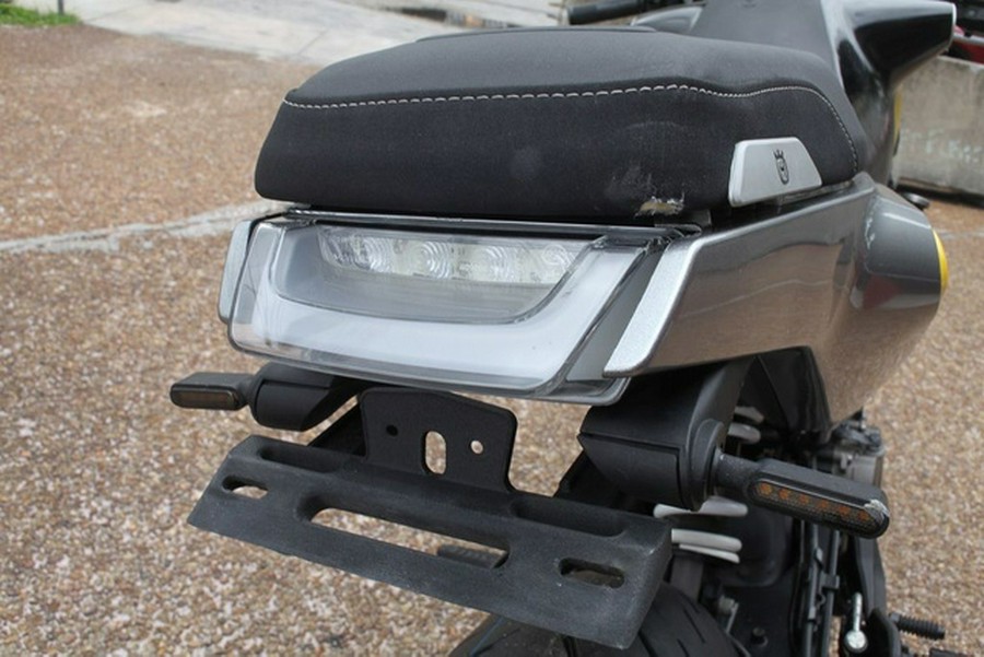 2023 Husqvarna Vitpilen 401