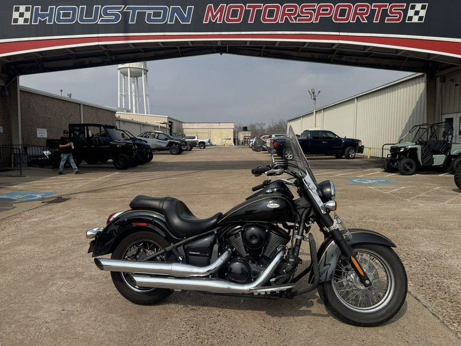 2023 Kawasaki Vulcan® 900 Classic