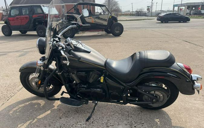2023 Kawasaki Vulcan® 900 Classic