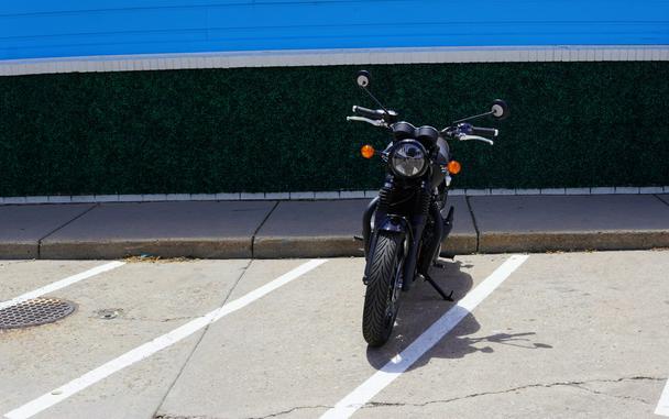 2026 Bonneville T120 Black