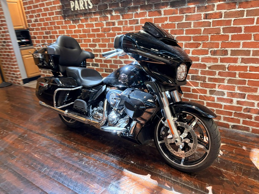 FLHXU 2025 Street Glide Ultra