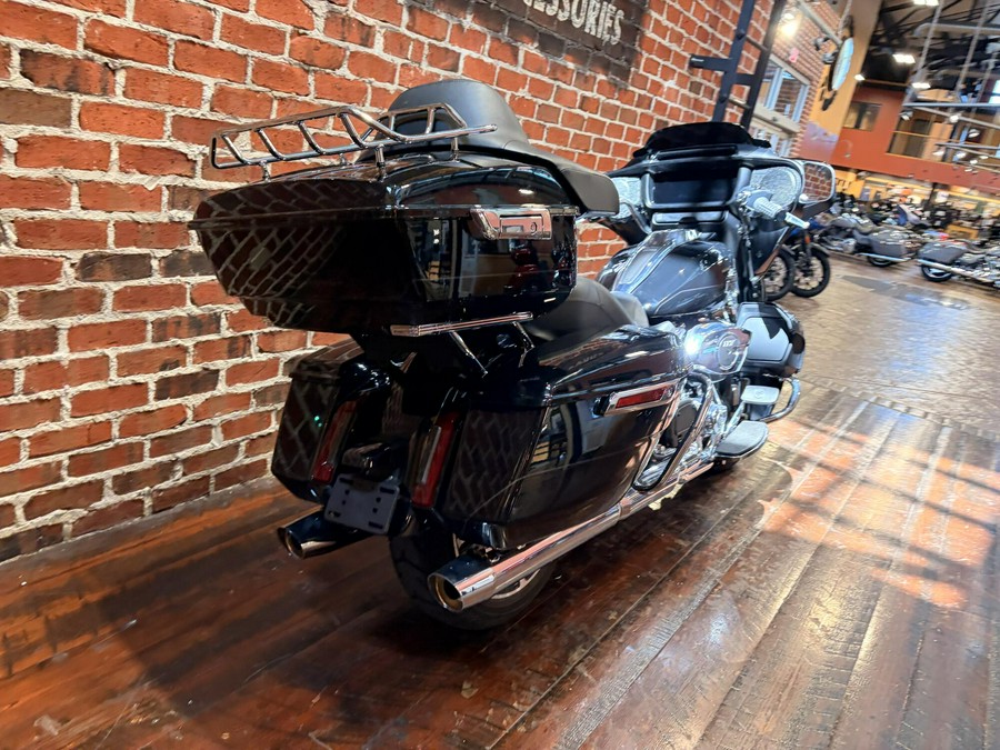 FLHXU 2025 Street Glide Ultra