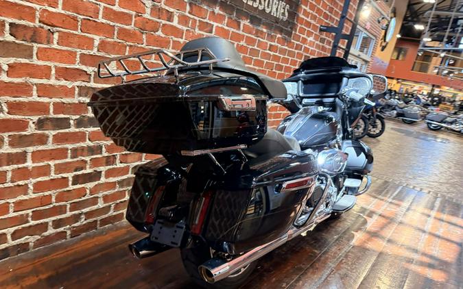 FLHXU 2025 Street Glide Ultra