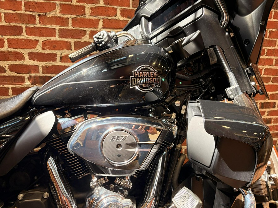 FLHXU 2025 Street Glide Ultra
