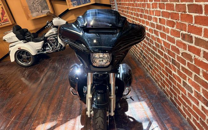 FLHXU 2025 Street Glide Ultra