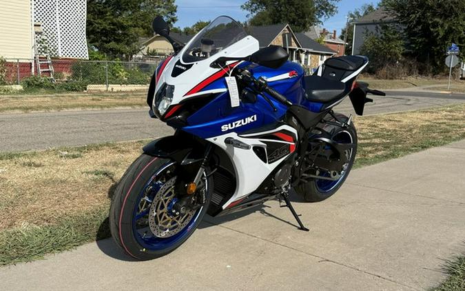 2027 Suzuki GSX-R 1000