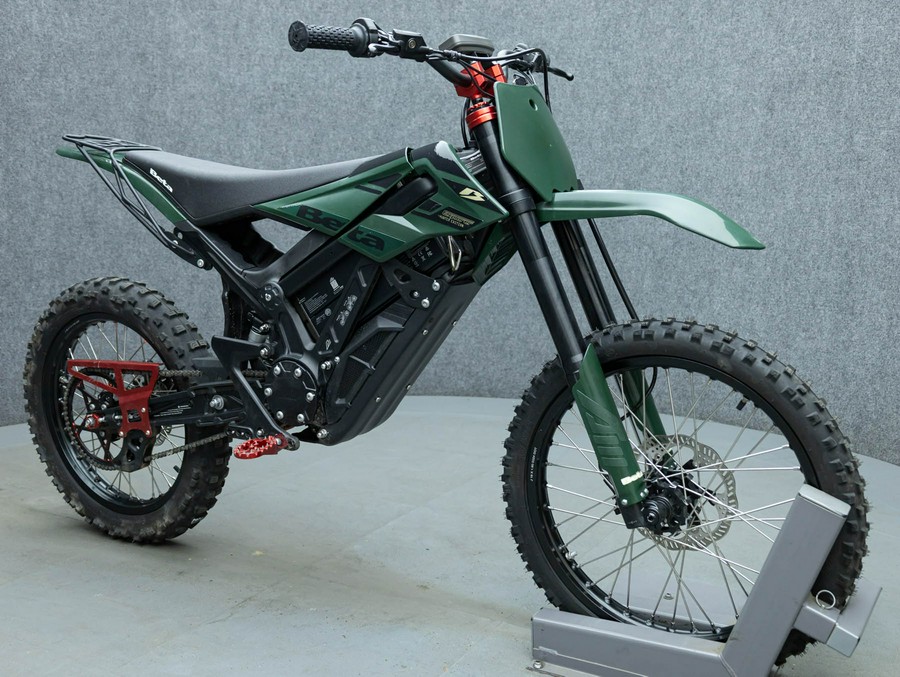 2024 BETA EXPLORER HUNTER EDITION W/ EXTRA BATTERY