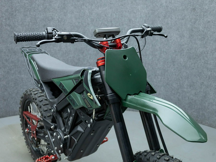 2024 BETA EXPLORER HUNTER EDITION W/ EXTRA BATTERY