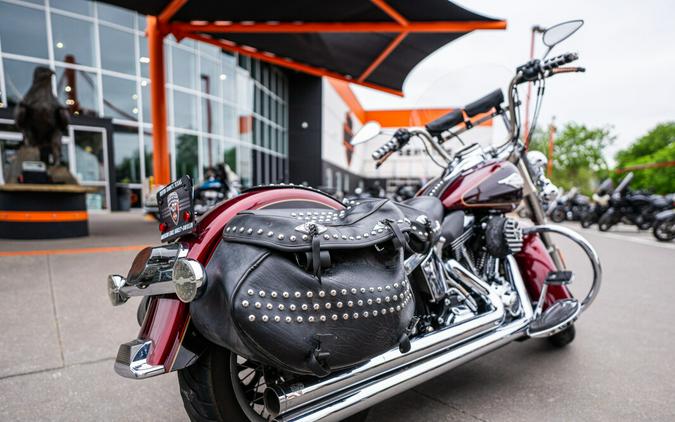 2015 Harley-Davidson Heritage Softail Classic MYS RED/CAYENNE W/ PINSTRIP