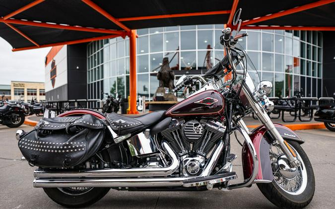 2015 Harley-Davidson Heritage Softail Classic MYS RED/CAYENNE W/ PINSTRIP